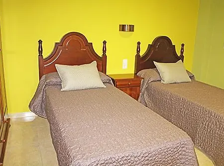 Bobal Hotel 3*
